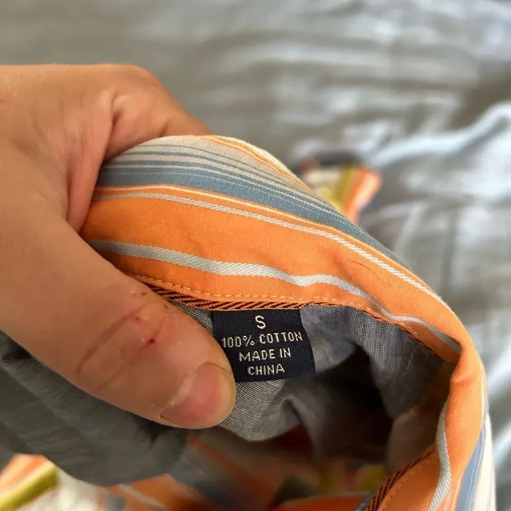 Tommy Bahama Button Down Shirt - Picture 3 of 3